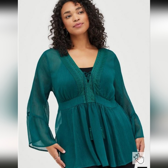 Torrid Babydoll Chiffon Lurex Crochet Detail Lace-Up Blouse Size 2 - Picture 2 of 6